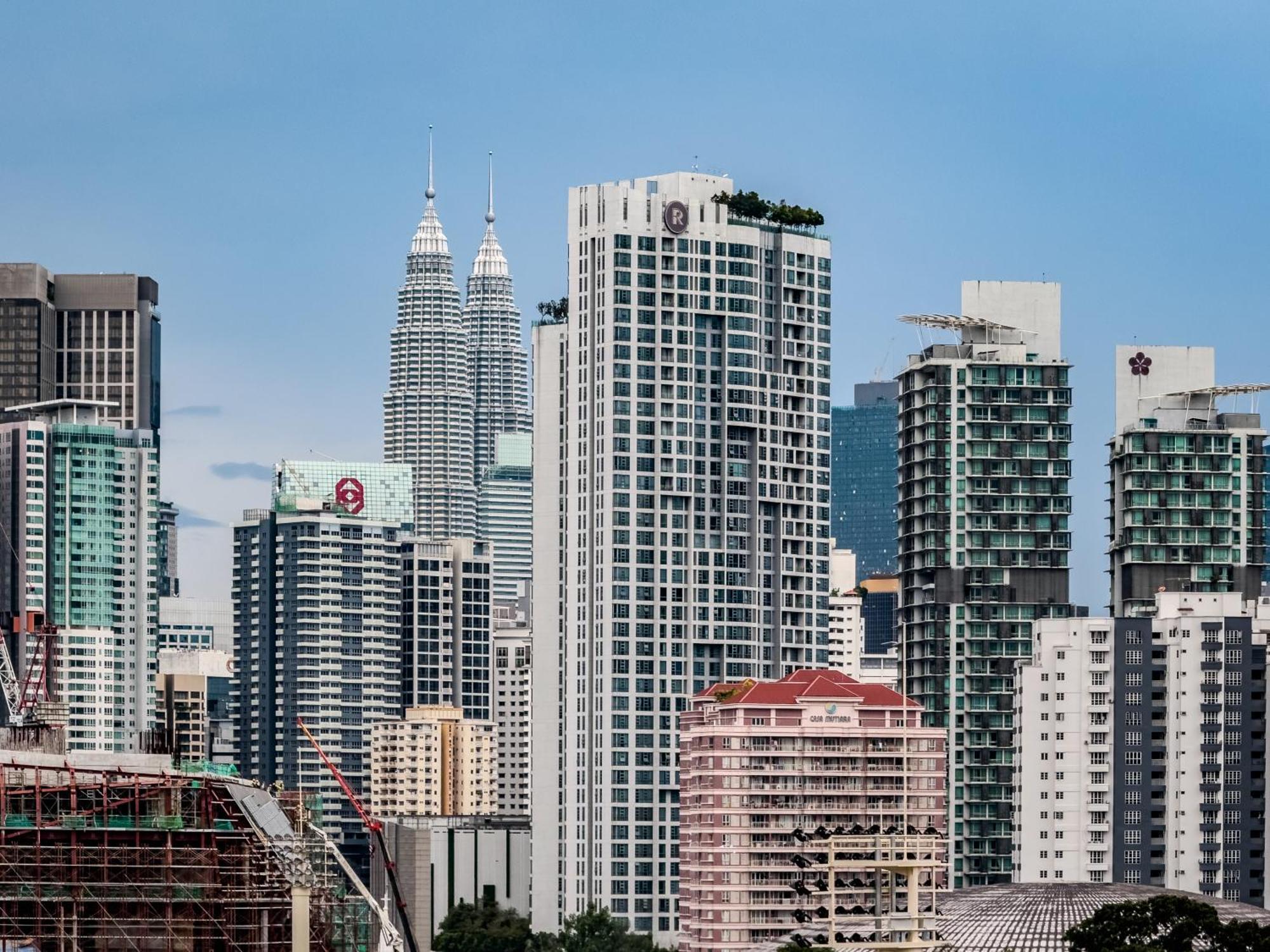 Aparthotel Opus Residences By Wakely *
